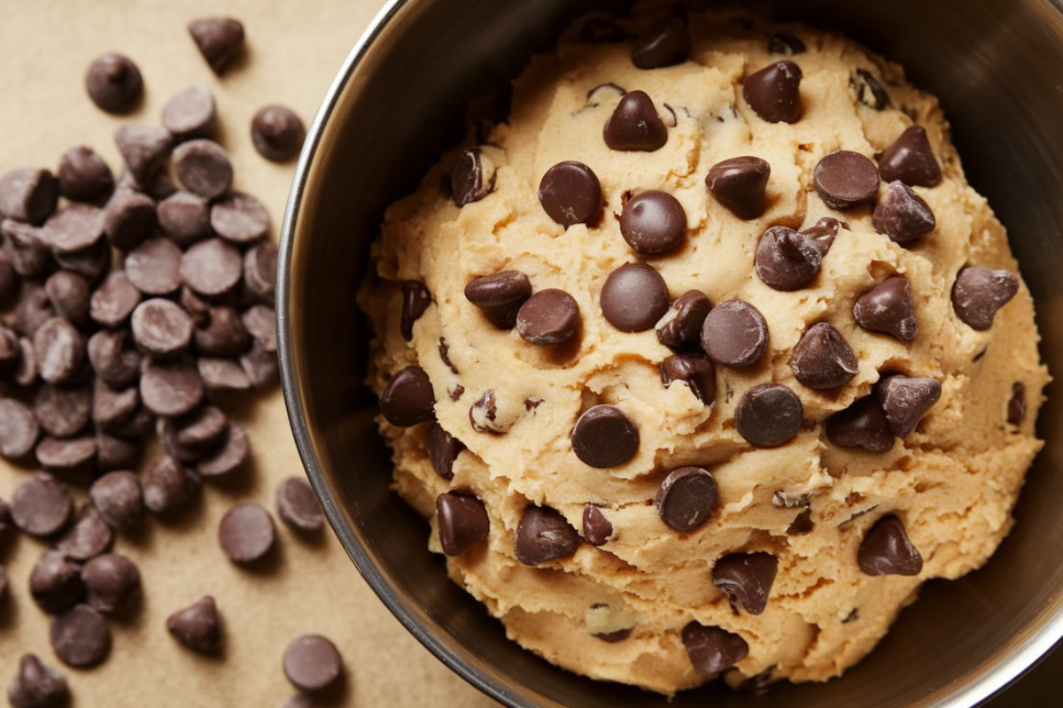 Can you eat Nestle chocolate chip cookie dough?